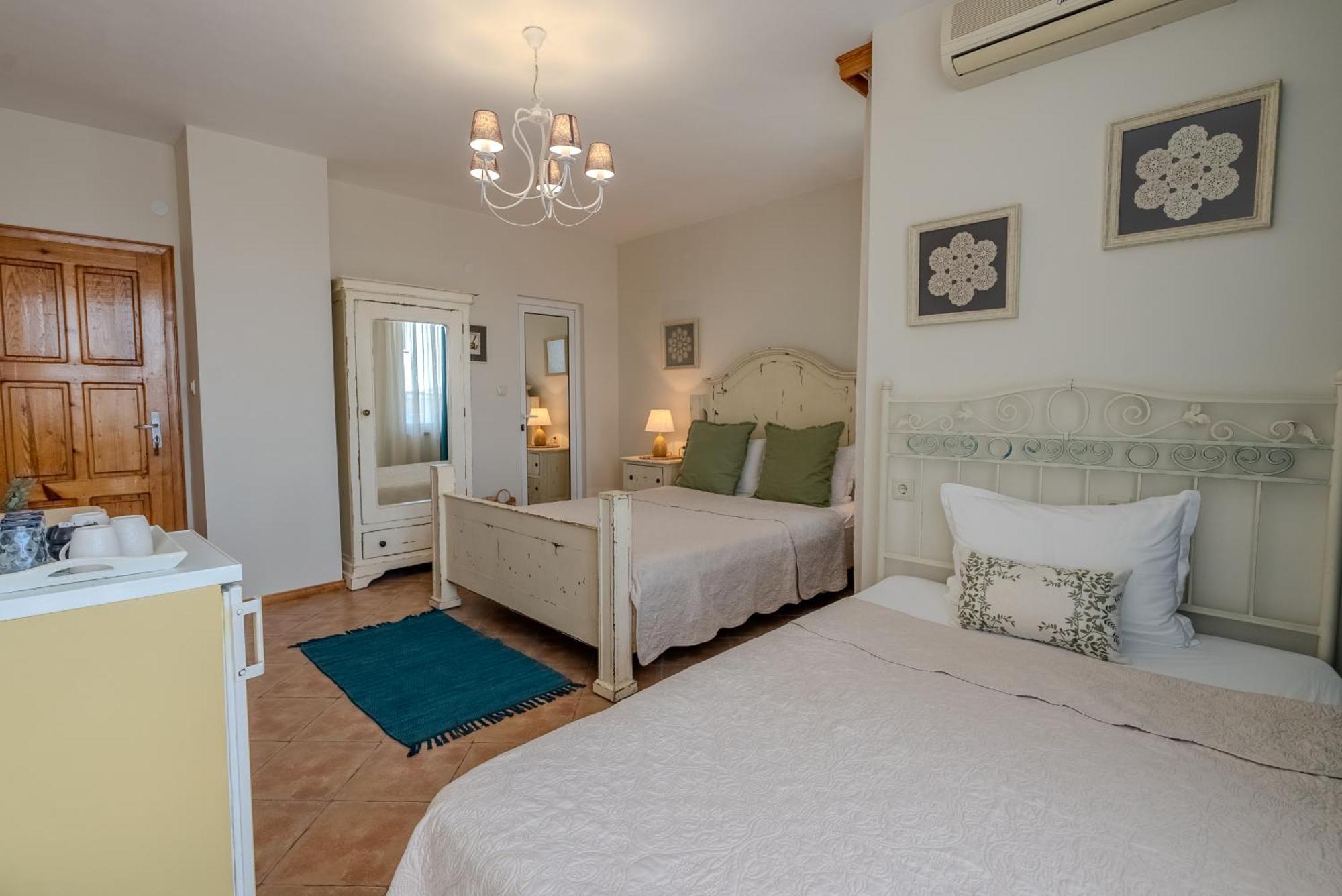 Kalina Guest Rooms Szozopol Kültér fotó