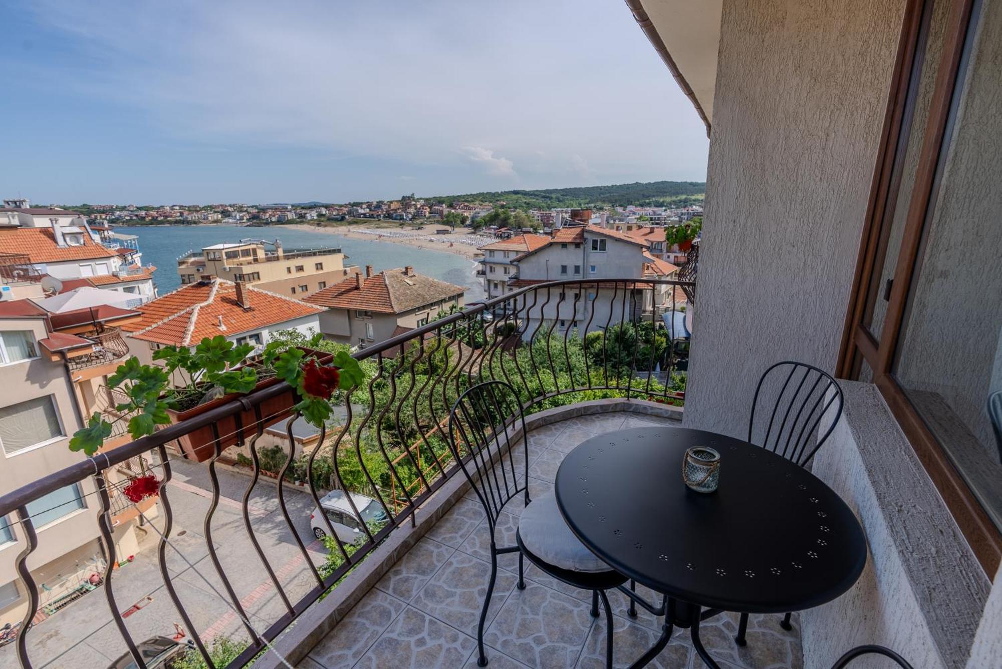 Kalina Guest Rooms Szozopol Kültér fotó