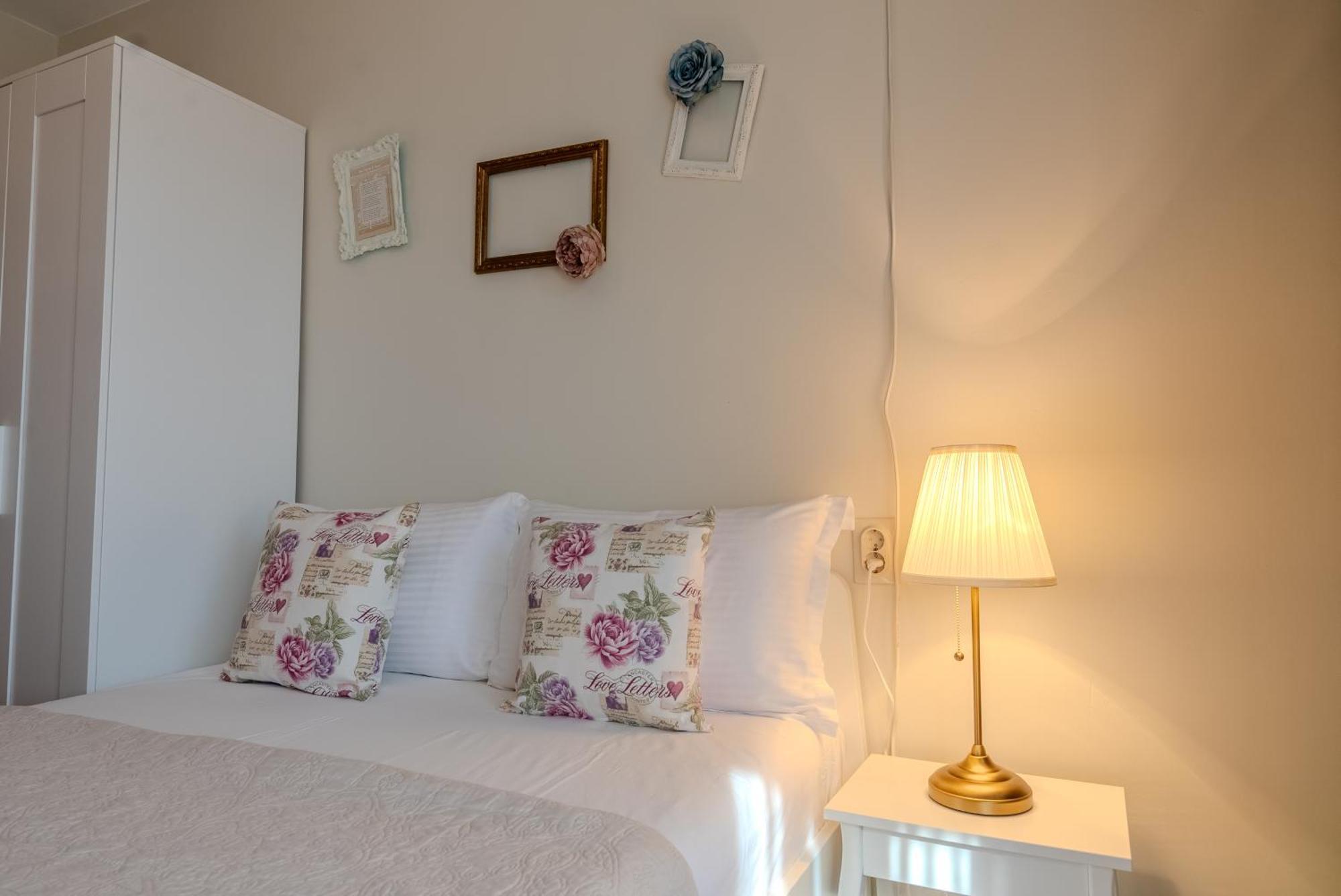 Kalina Guest Rooms Szozopol Kültér fotó